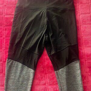 Victoria Secret PINK Ultimate leggings